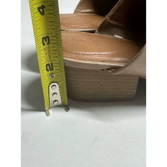 Universal Thread Tan Tara Mule Women's Size 11 Pointed Toe Chunky 2" Heel - Picture 8 of 12